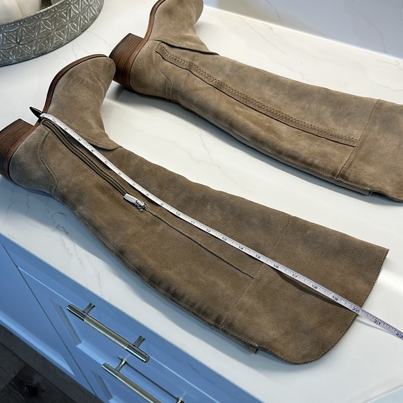 Vince Camuto Kochelda Taupe Sand colored Knee High Boots - Picture 14 of 16